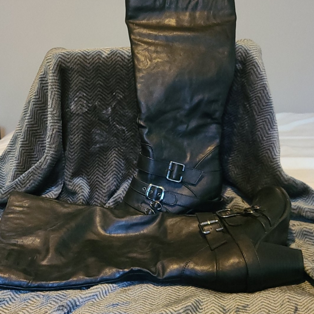 Size 9 Boots